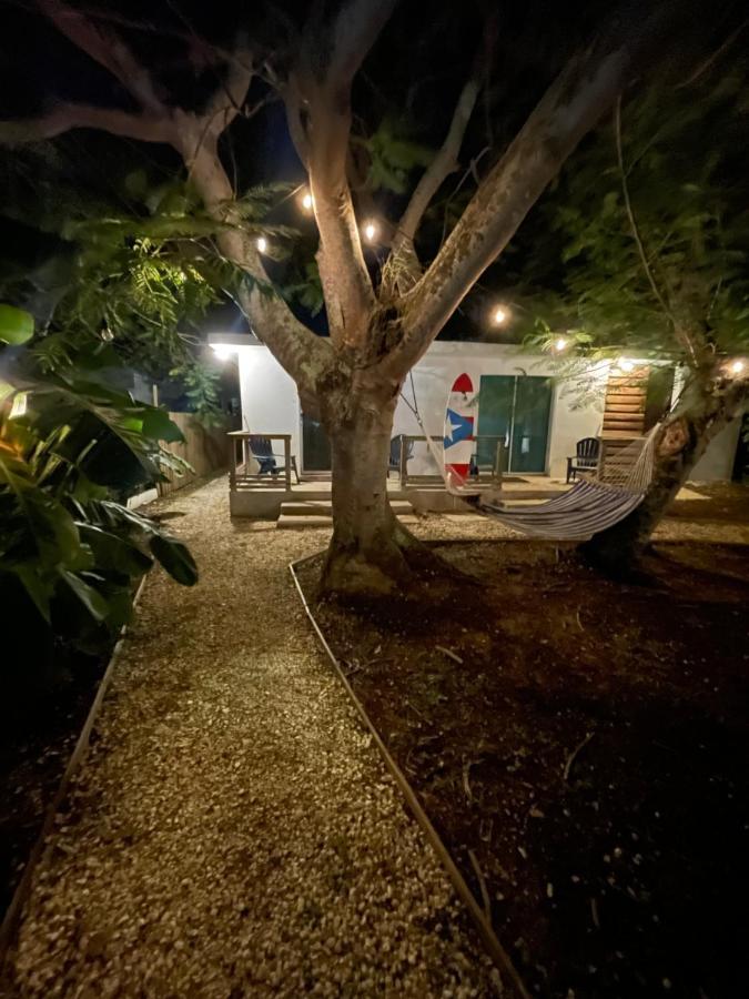Las Olas Beach Apartments Arecibo Eksteriør billede